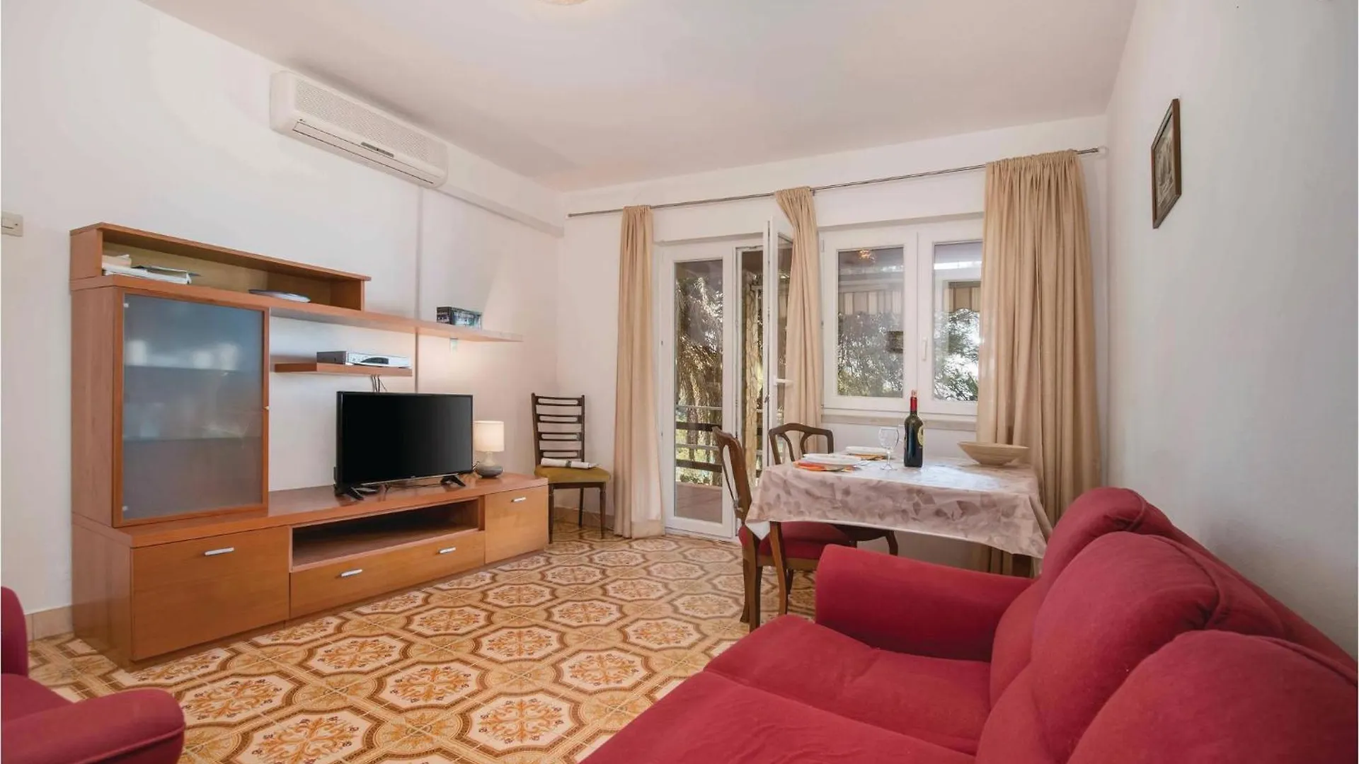 Amazing Apartment In Pula With House Sea View