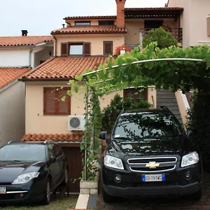 Apartment Family Friendly, Pula