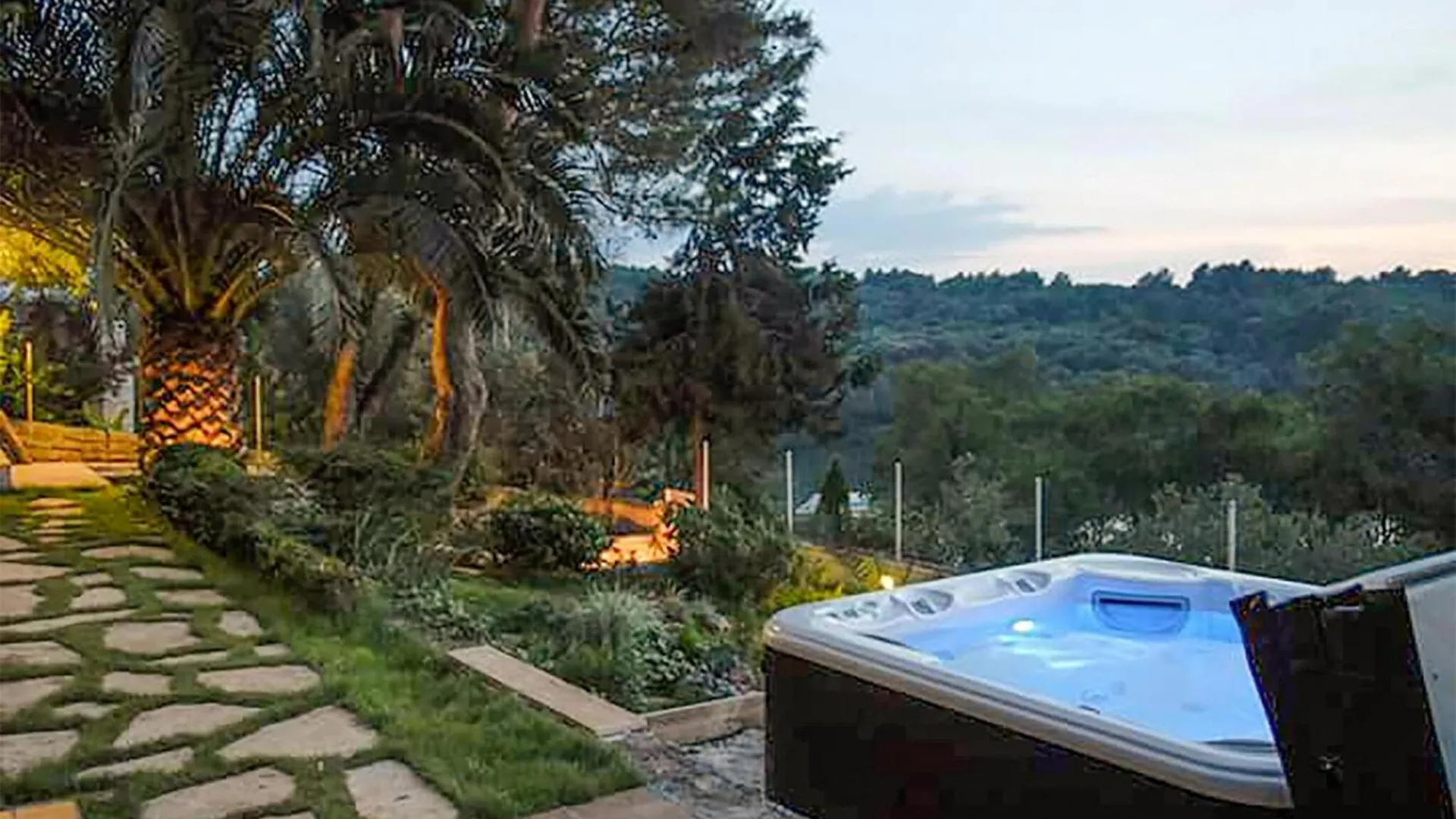 Amazing Apartment In Pula With House Sea View